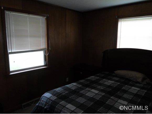 1 Meadowbrooke Circle - Photo 3