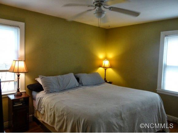 121 Walnut Street - Photo 8