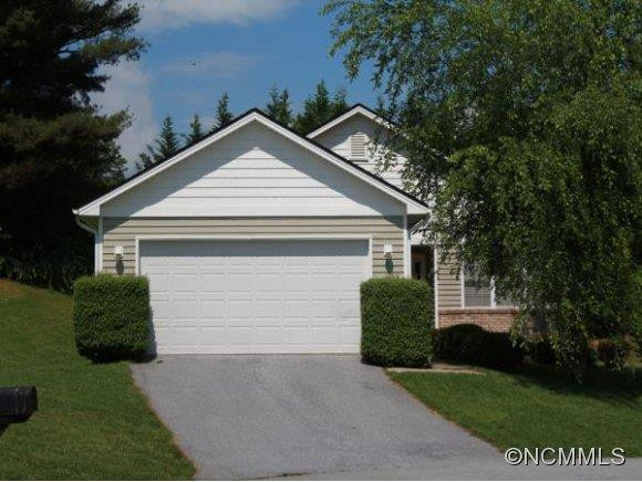 43 MEADOW CLIFF LANE