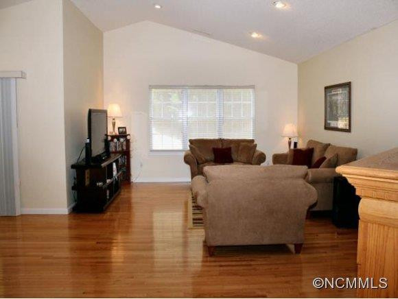 43 MEADOW CLIFF LANE - Photo 2