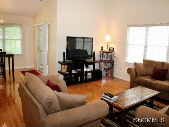 43 MEADOW CLIFF LANE - Photo 4