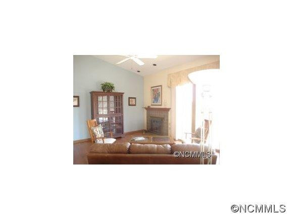 119 WOODBRIDGE DRIVE - Photo 3