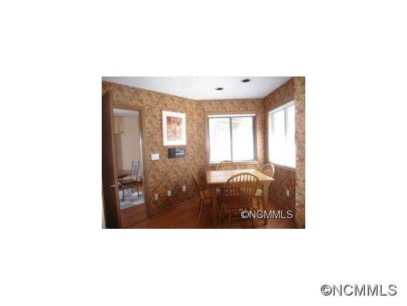 119 WOODBRIDGE DRIVE - Photo 7