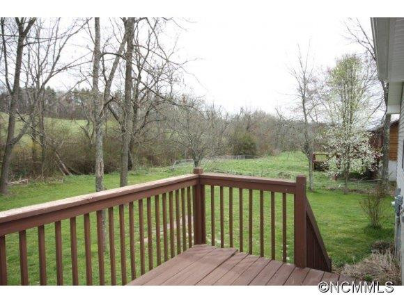 78 Spring Valley St. - Photo 16