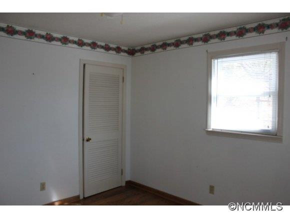 715 Rock House Road - Photo 8