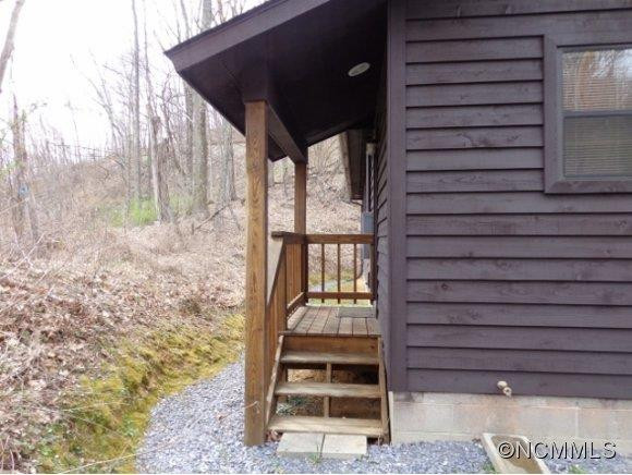633 Treetop Lane - Photo 15