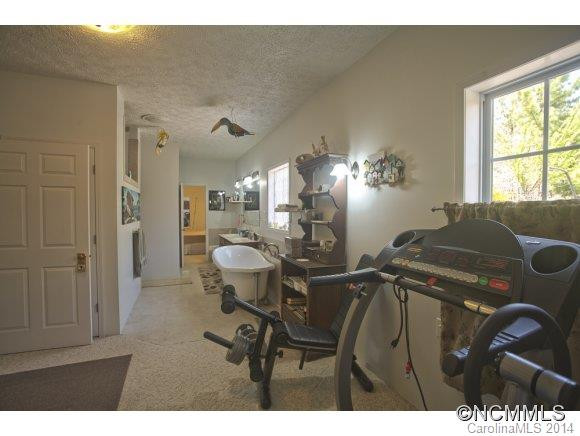 266 Wright Way - Photo 9