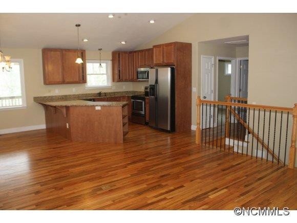 659 Shawn Rachel Parkway - Photo 5