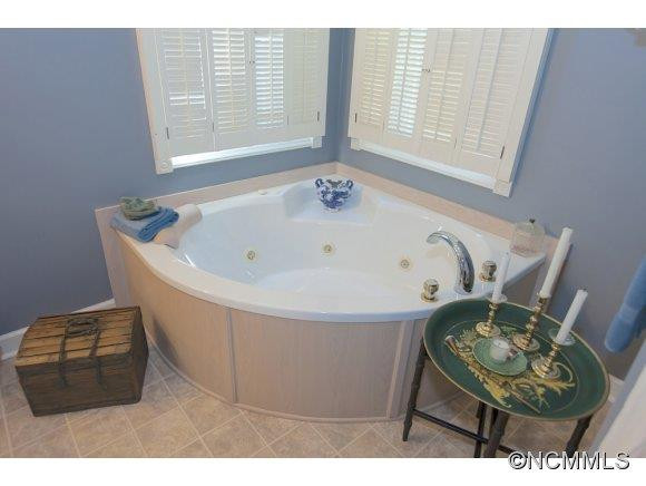 162 Chisholm Trail - Photo 12