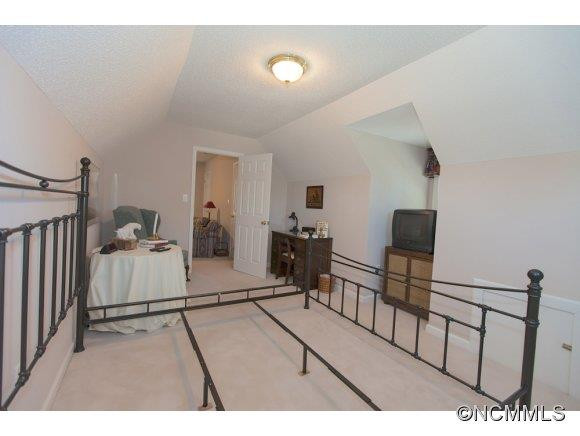 162 Chisholm Trail - Photo 17