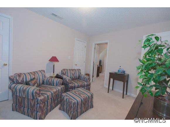 162 Chisholm Trail - Photo 18
