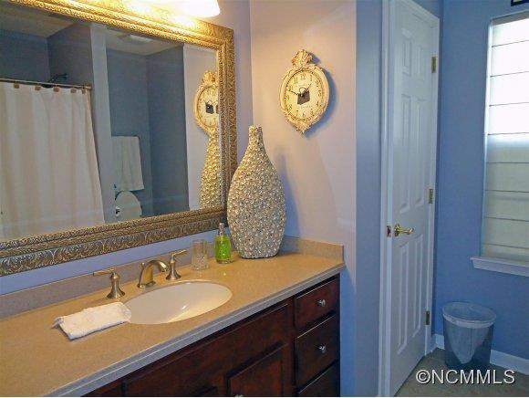 18 E. Fairway View Court - Photo 12