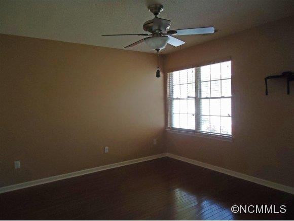 18 E. Fairway View Court - Photo 14