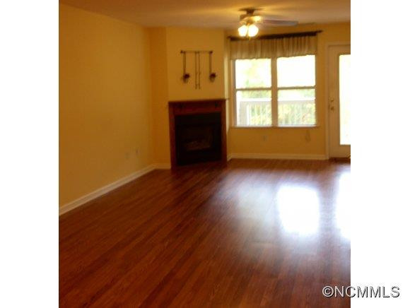 515 Carrington Place - Photo 2