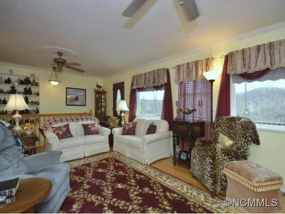 2124 WOODRIDGE DRIVE - Photo 3
