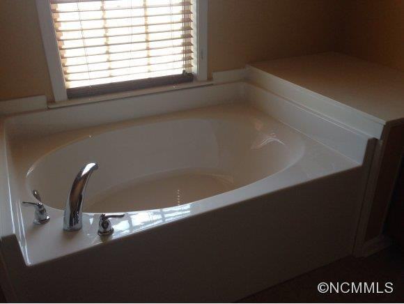 29 YORKTOWN CIRCLE - Photo 7