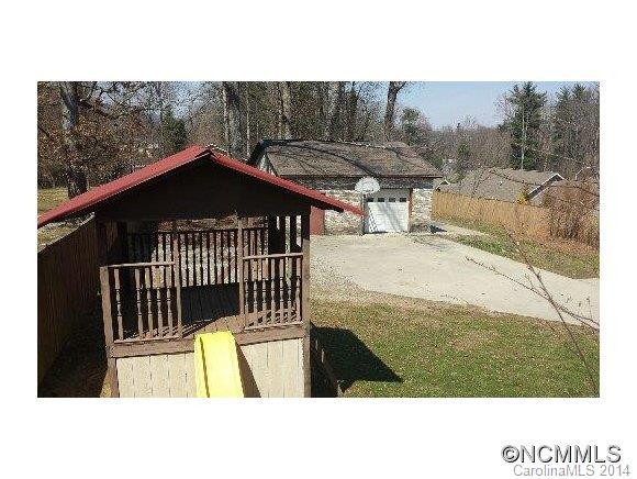 835 Sand Hill Rd - Photo 3