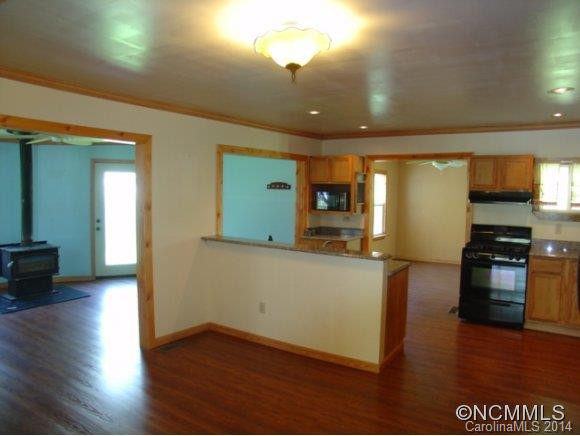 821 Charlie Brown Rd - Photo 5