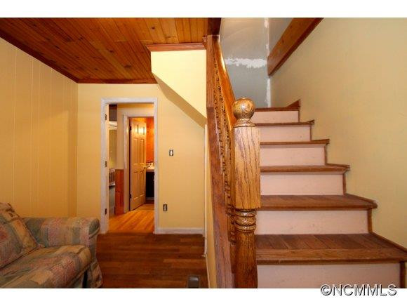 270 McKee Road - Photo 19