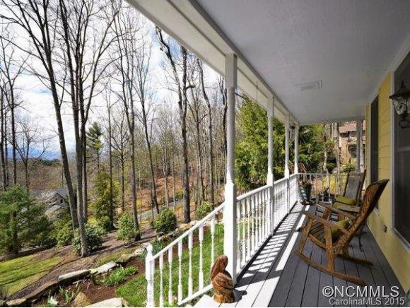 153 RUGBY HOLLOW DR - Photo 2