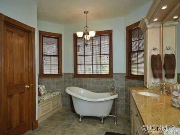 153 RUGBY HOLLOW DR - Photo 14