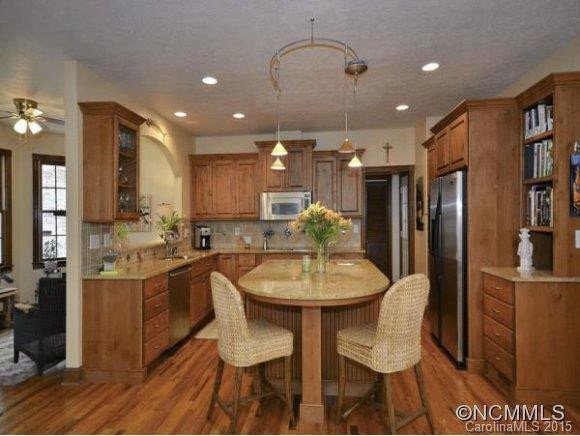 153 RUGBY HOLLOW DR - Photo 6