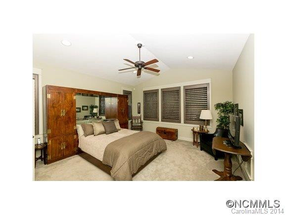 510 Claremont Drive - Photo 15