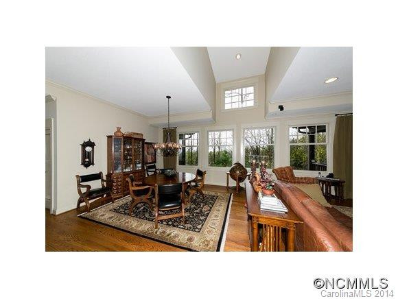 510 Claremont Drive - Photo 8