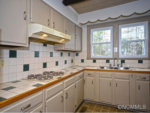 15 Cisco Road - Photo 5