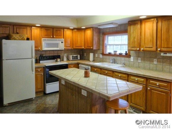402 Day Lily Drive - Photo 3