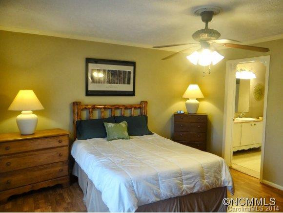 402 Day Lily Drive - Photo 8