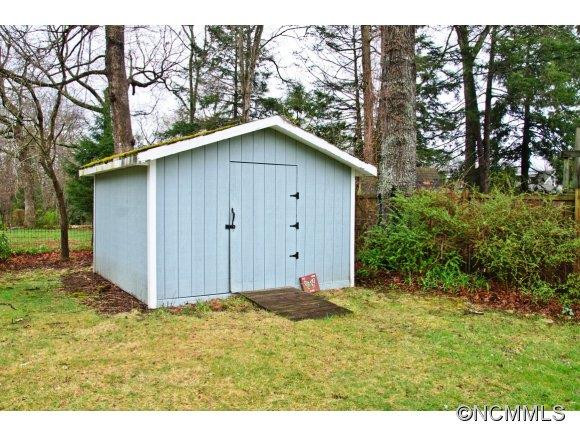 206 Mountain St - Photo 13