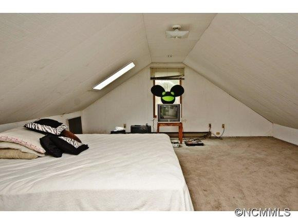 206 Mountain St - Photo 18