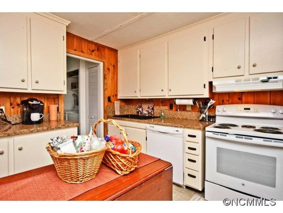 206 Mountain St - Photo 4