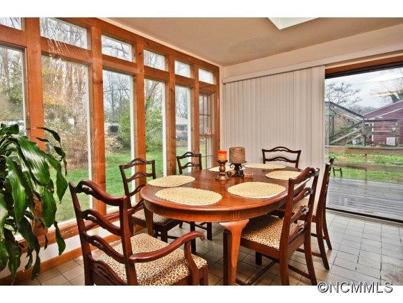 206 Mountain St - Photo 6
