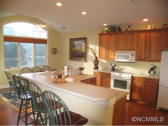 2689 Memorial Hwy #4 - Photo 7