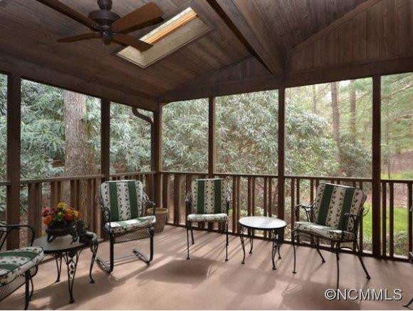 106 WHITE OAK DRIVE - Photo 14