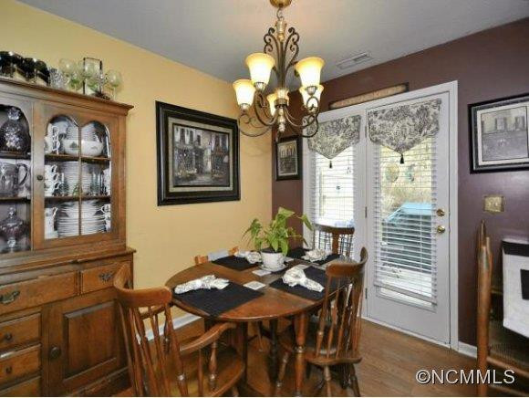 230 FARINGTON CIRCLE - Photo 4