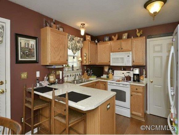230 FARINGTON CIRCLE - Photo 5