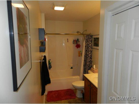 210 Appalachian Way - Photo 15
