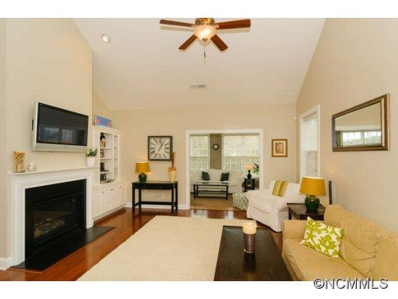 19 Manderley Way - Photo 3