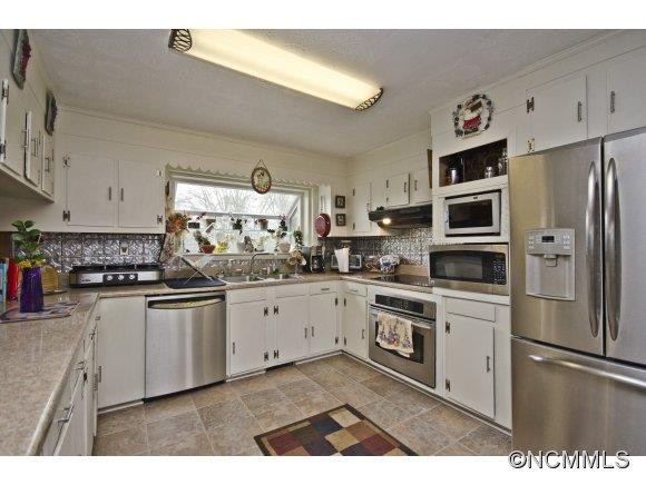 58 PONDER FARM ROAD - Photo 6