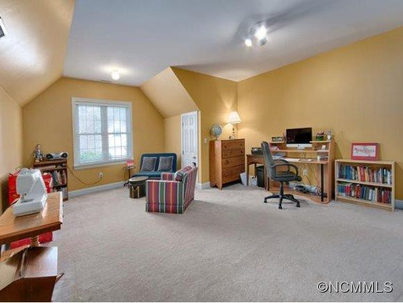 1038 COLUMBINE ROAD - Photo 19
