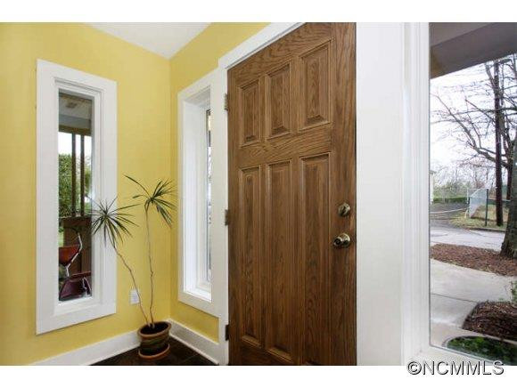 30 Gray Street - Photo 2