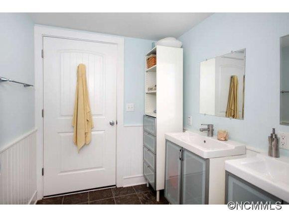 30 Gray Street - Photo 16