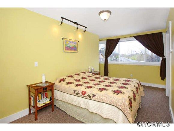 30 Gray Street - Photo 18