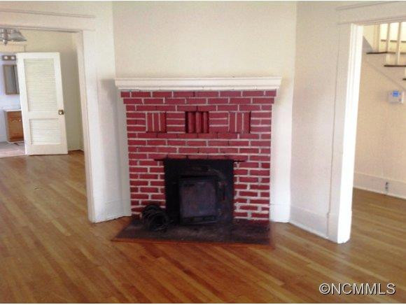 55 Walton - Photo 5