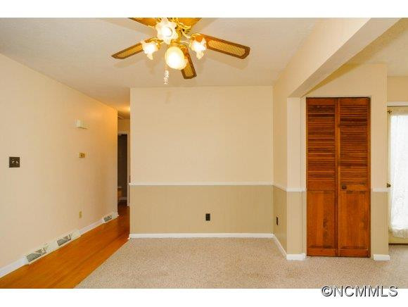 84 Debra Ln - Photo 11