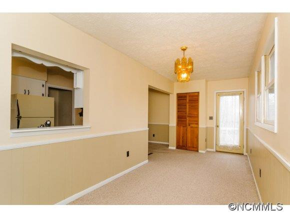 84 Debra Ln - Photo 6