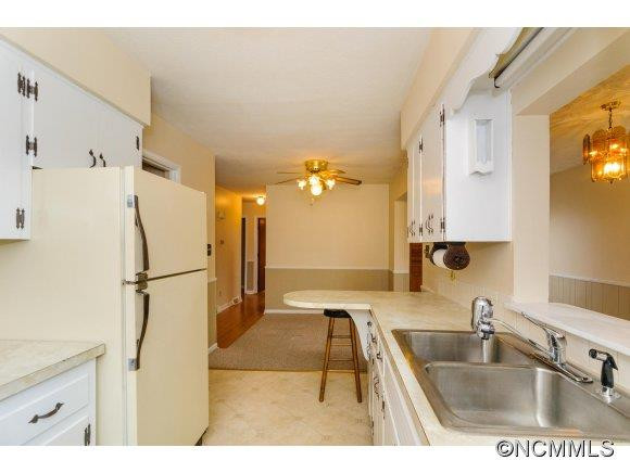 84 Debra Ln - Photo 9